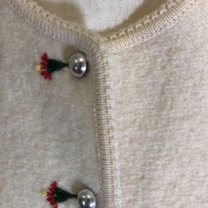 Geiger XS fitted boiled wool jacket ivory color.